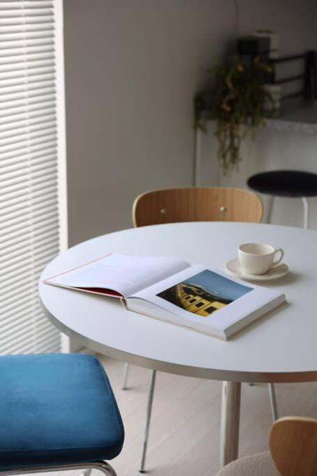 Blue Sky Terrace House Hizm Apartment Seoul